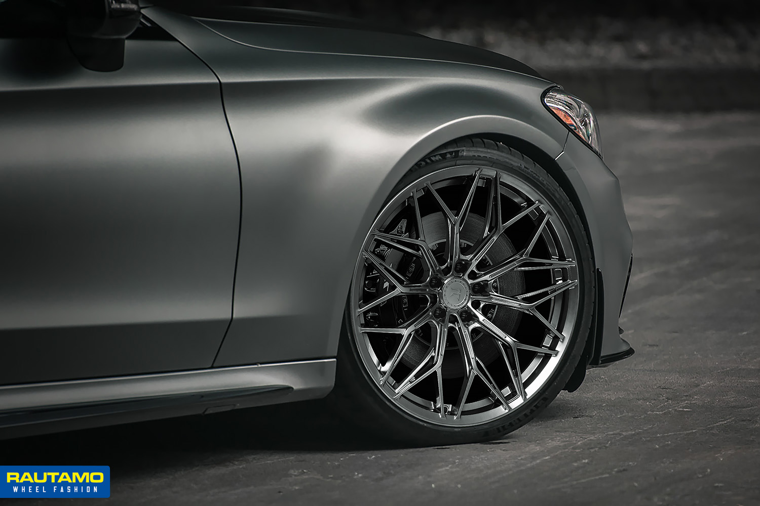 Mercedes C63S R-Series R18 Hyper Silver Black