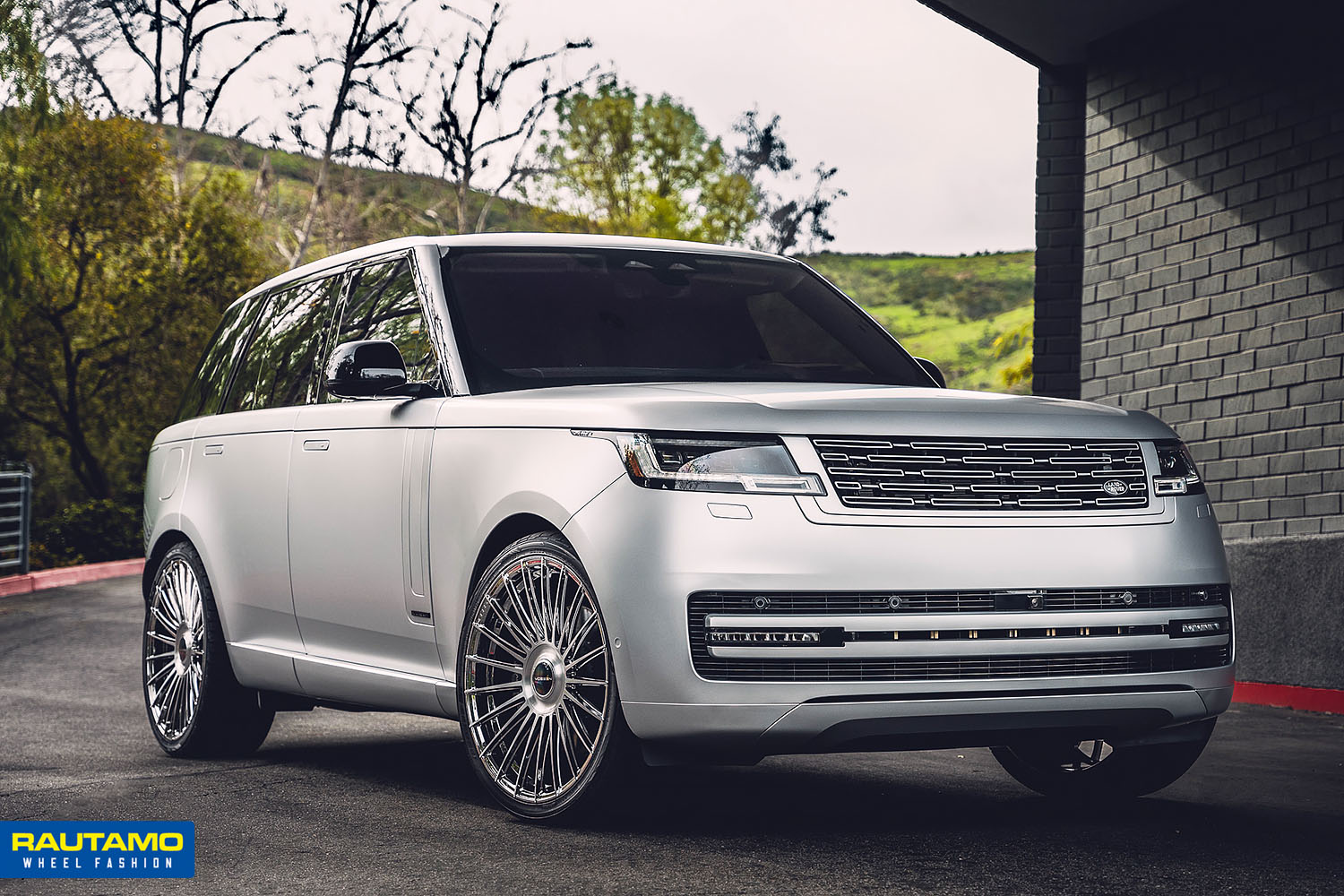 Ranger Rover Vossen HF8 Brushed Black Diamond