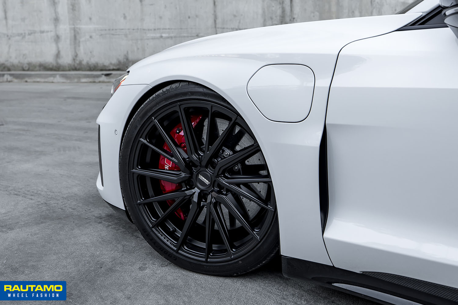 Vossen HF-4T vanteet autoon bil fälgar