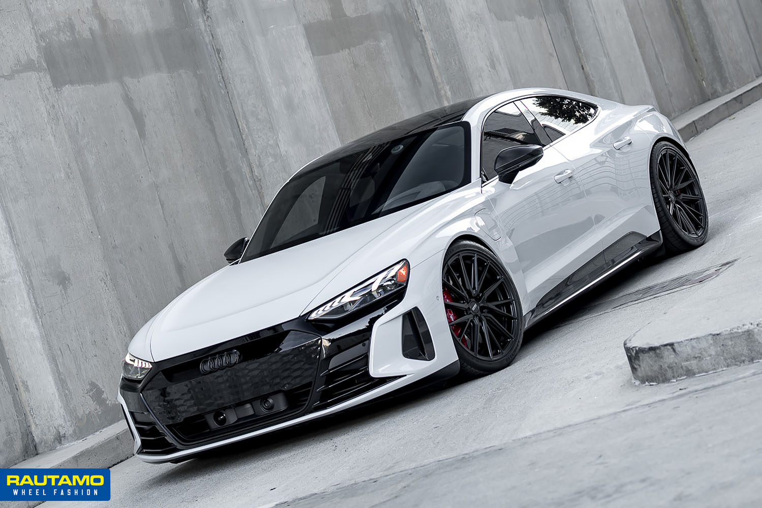 Vossen HF-4T vanteet autoon bil fälgar