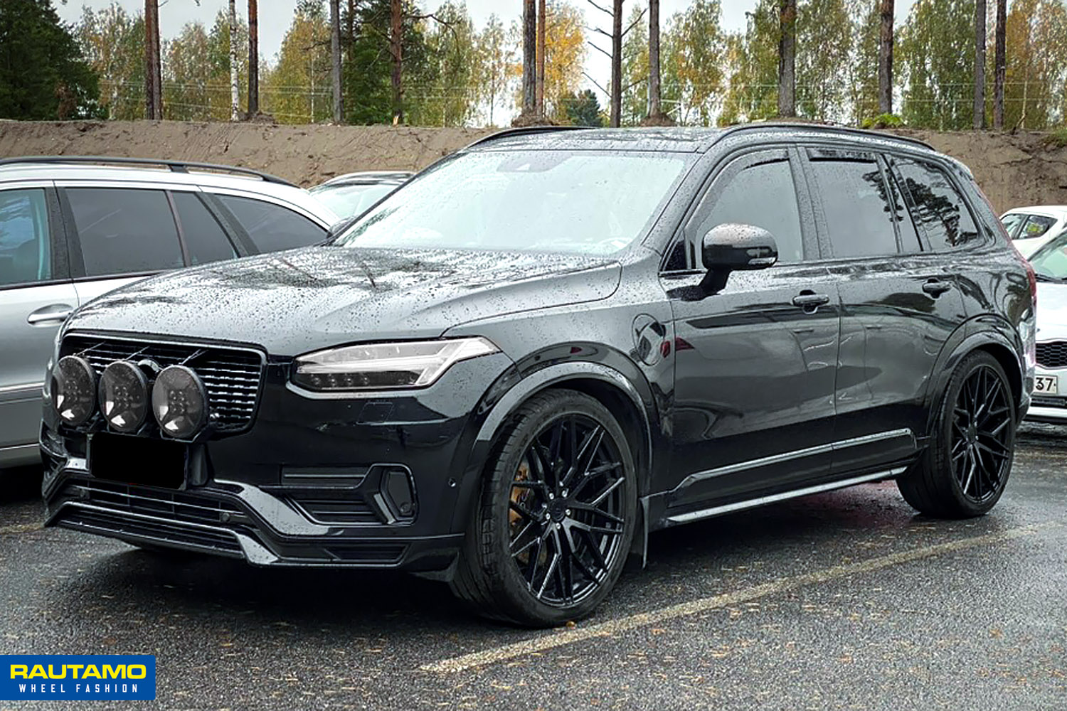 Volvo XC90 R-Series R9 Satin Black