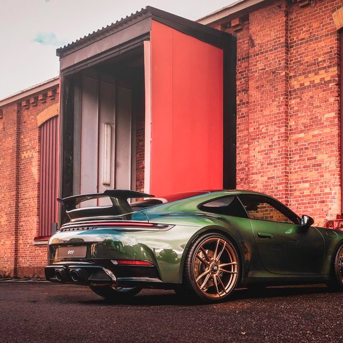 Porsche 911, Vossen Forged S17-06 48 CUSTOM COLORS