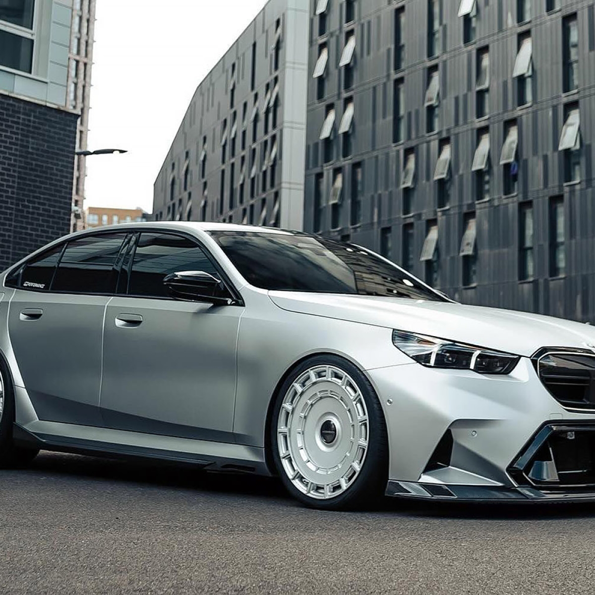 BMW M5 Vossen HF9 Silver Brushed